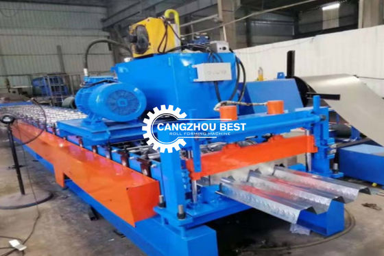 Three Waves 0.7MM 30KW Deck Floor Roll Forming Machine