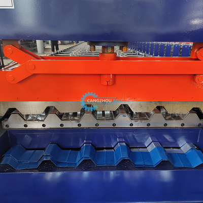 Russia Popular H44 Steel Profile Galvanized Roofing Panel Roll Forming Machine