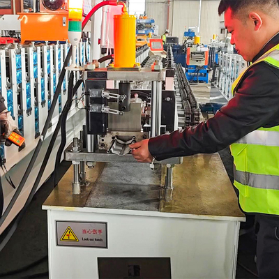 Hydraulic Cutting Roller Shutter Door Steel Roll Forming Machine PLC