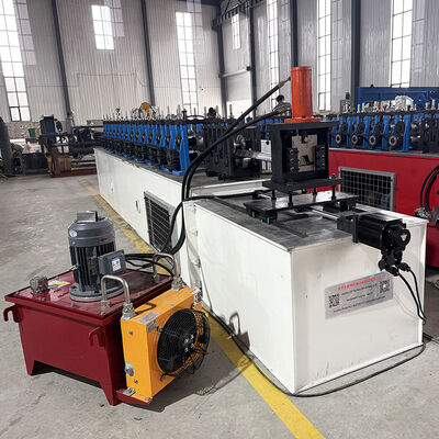 Manufacture Metal Steel Flying Cutting Omega Channel Roll Forming Machine